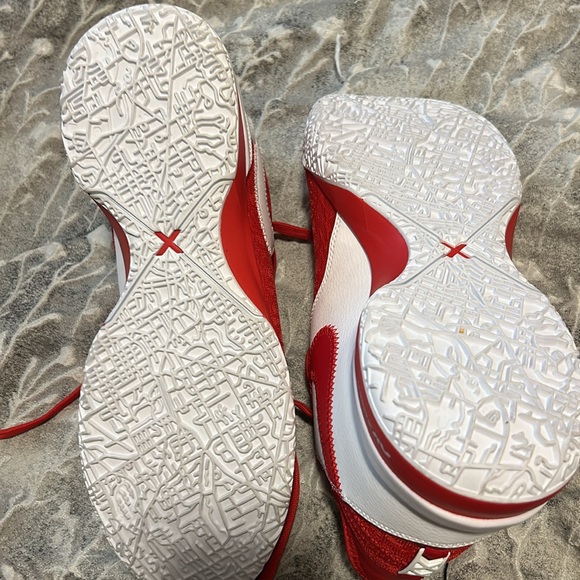 Lebron nxxt gen - Picture 2 of 3